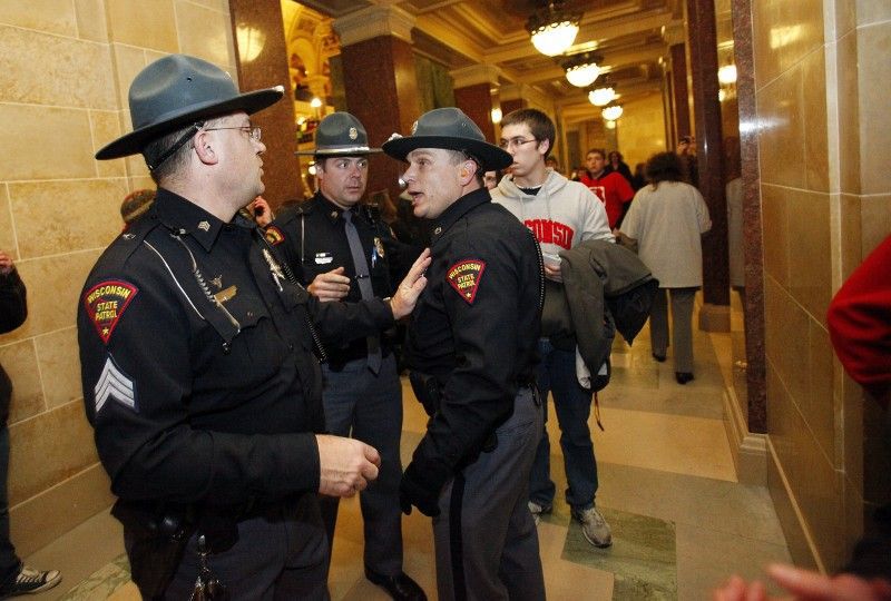 Troopers confer